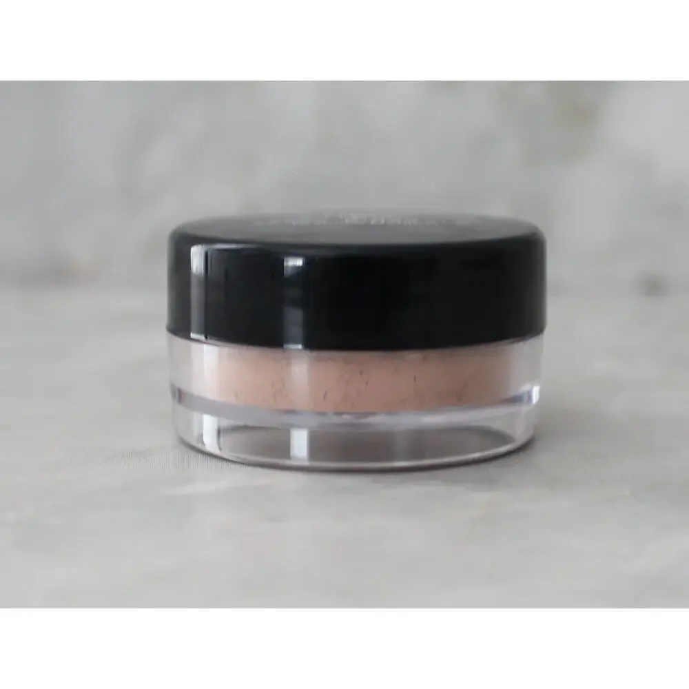 Savvy Minerals By Young Living Eyeshadow Best Kept Secret (Matte) 0.03oz. NWOL